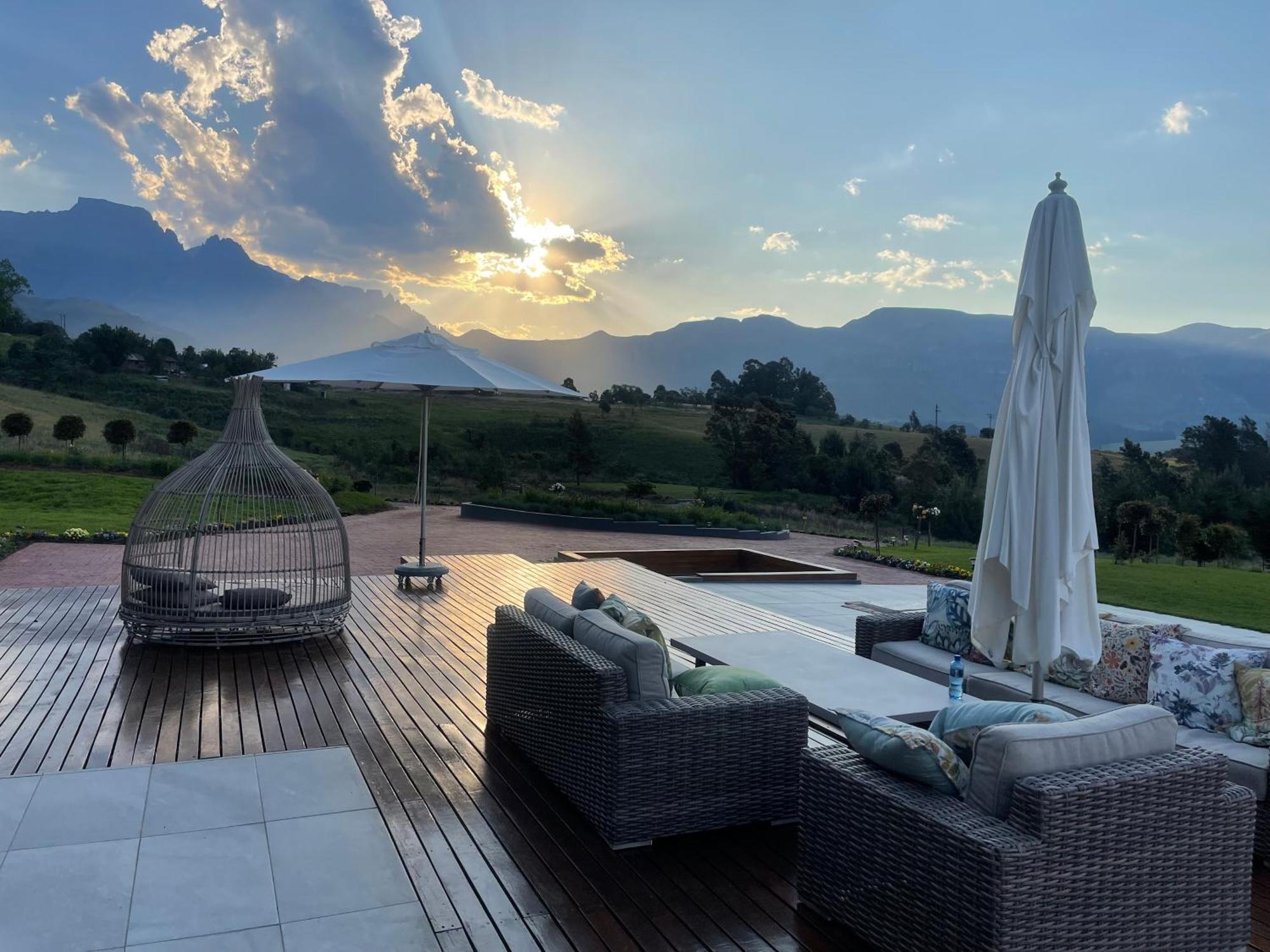 Вилла Champagne Manor Уинтертон Экстерьер фото